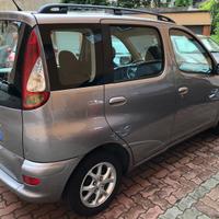 TOYOTA Yaris Verso 1.3 16V (Ultima versione)