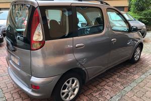 TOYOTA Yaris Verso 1.3 16V (Ultima versione)