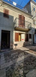 casa a tre livelli