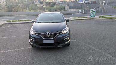 Renault Captur 1.5 dCi 90 CV Sport Edition 

