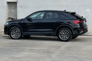 AUDI Q3 SPORTBACK 2.0 TDI 150 CV S LINE