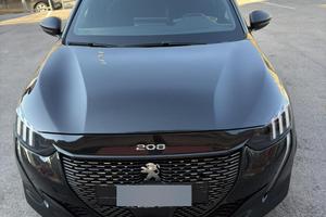 PEUGEOT 208 GT 130cv 2022 107.00km
