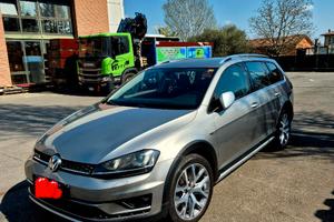 Volkswagen golf variant alltrack 2.0 tdi 184cv dsg