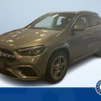 Mercedes-Benz GLA 250 E PLUG-IN HYBRID AUTOMA...