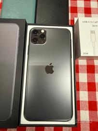 Iphone 11 Pro Max (100%🔋)pari al nuovo con scatola