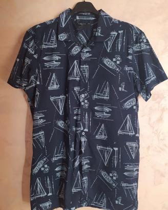 Camicia uomo nera con motivi geometrici a mezze ma