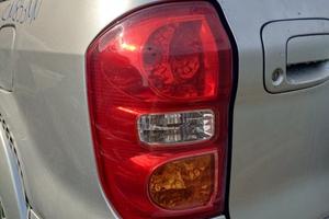 Fanale posteriore sinistro TOYOTA RAV 4 del 2004