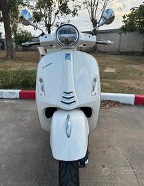 vespa gts 
