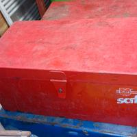 Cassone porta attrezzi 