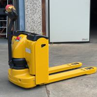 transpallet elettrico Yale MP16