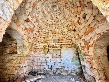 CASA DI CORTE A CEGLIE MESSAPICA