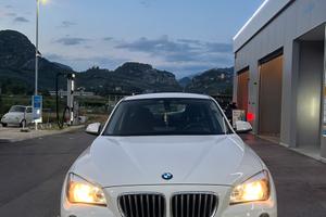 BMW X1 APPENA REVISIONATA