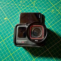 INSTA 360 ACE PRO - COME NUOVA + ACCESSORI !!