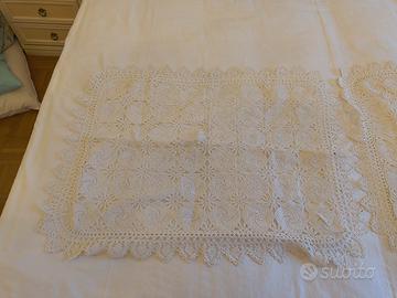 coppia copri federe cotone e uncinetto bianco