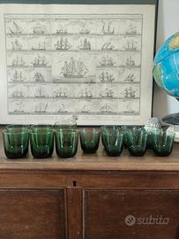 Set di 6 + 7 bicchieri in vetro verde Empoli