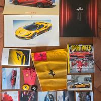 collezione FERRARI libri, icone  annuari ecc..