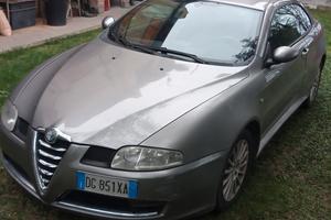 Alfa Romeo GT JTD 