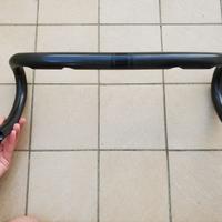 Manubrio piega carbonio Lapierre 44 cm 210 grammi