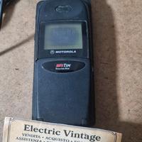 1114NN-Cellulare Motorola 8900