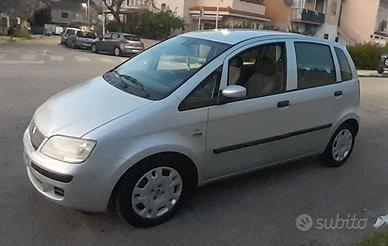 Fiat Idea 1.3 Multijet 16V Emotion