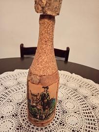 BOTTIGLIA ARREDO IN SUGHERO CON IMMAGINE SARDA