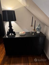 Madia nera IKEA BESTÅ vetro nero