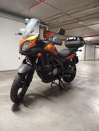 Suzuki V Strom DL 650 - 2012