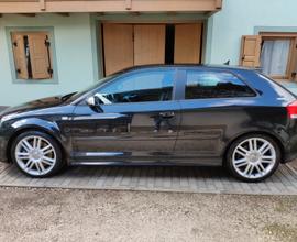 AUDI A3 S3 8P 265 CV tutta originale