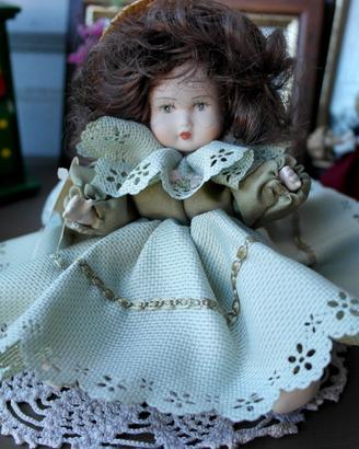 Bambola in porcellana di capodimonte - 19cm