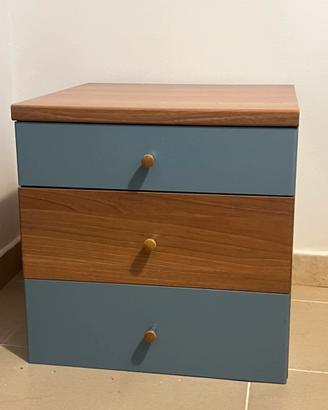 Comodino moderno a 3 cassetti (Legno e Azzurro)