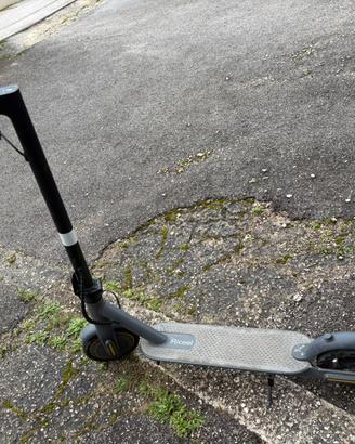 Monopattino Elettrico