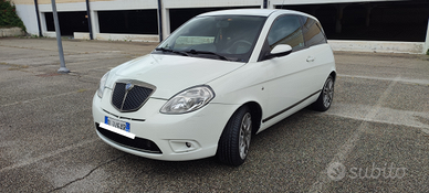 Lancia Y Momo design 1300