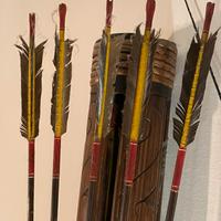 Arco artigianale indonesiano