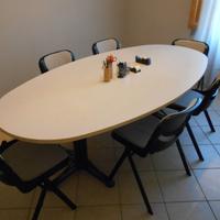 TAVOLO E SEDIE DA UFFICIO SALA RIUNIONI