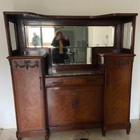 Mobili stile Liberty