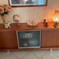 Madia Poliform in legno ciliegio