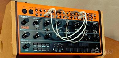 behringer modulo synth