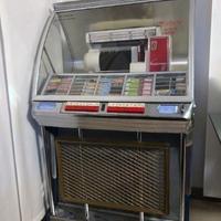 Juke box Seeburg Select-O-Matic 100