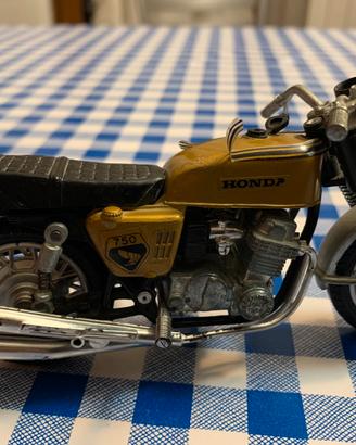 Modellino moto