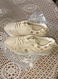 Sneakers femminili numero 39 colore beige -oro