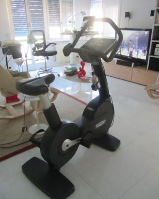 CYCLETTE PROFESSIONALE TECHNOGYM