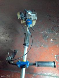Decespugliatore Kawasaki 23cc