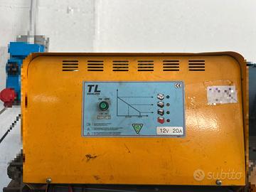 CARICABATTERIE PER CARRELLO ELEVATORE