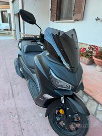 Scooter Sym Joymax z300