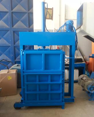 Pressa verticale usata