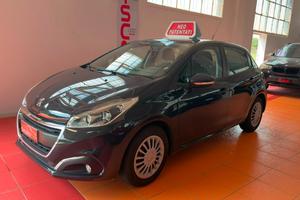 Peugeot 208 PureTech 82 5 porte Allure