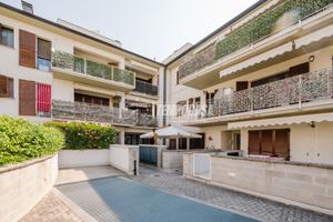 QUADRILOCALE CON GIARDINO A NOCETO