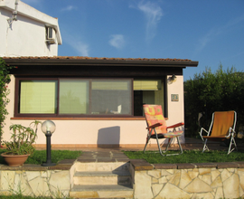 Villino caposchiera con giardino vista mare