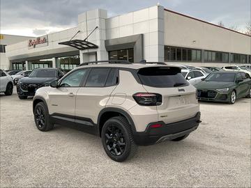 Jeep Avenger 1.2 Turbo 136 CV MHEV 4xe Upland