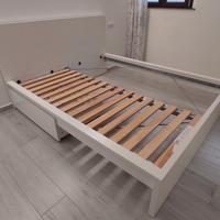 Struttura letto matrimoniale con cassettoni